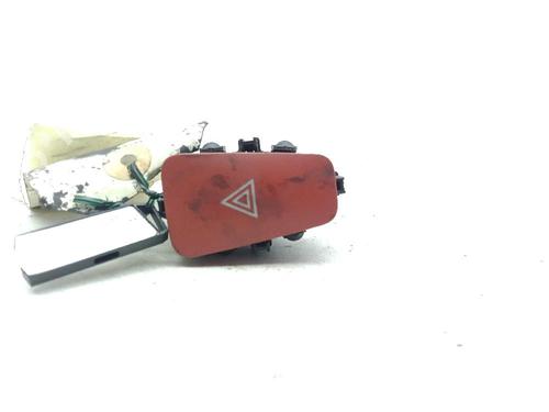 Used Warning switch Warning switch PEUGEOT 407 (6D_) 2.0 HDi 135 (6DRHRH, 6DRHRE, 6DRHRG, 6DRHRJ) (136 hp) 18375363 18375363
