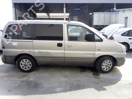 Left headlight HYUNDAI H-1 / STAREX Bus (A1) 2.5 CRDi | BP35800312C28 - Image 11