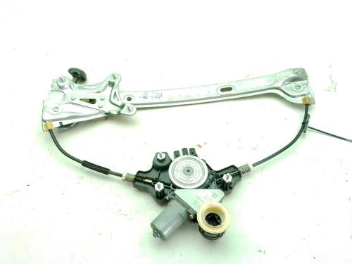 Used Front right window mechanism Front right window mechanism TOYOTA COROLLA Saloon (_E21_) 1.8 VVTi Hybrid (ZWE211) (122 hp) 33426302 33426302
