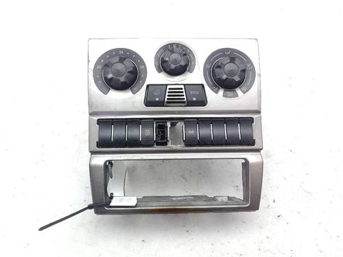 Climate control IVECO DAILY IV Van 35C13 V, 35C13 V/P, 35S13 V, 35S13 V/P | BP39580616I5 - Image 3