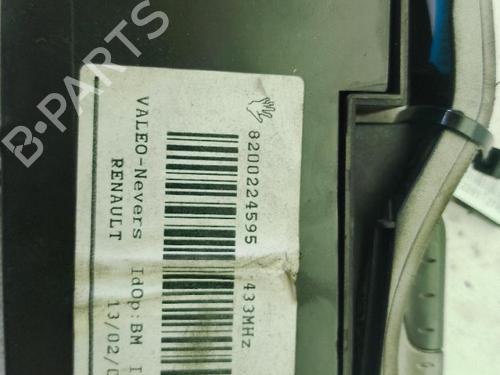 Card reader RENAULT LAGUNA II (BG0/1_) 2.2 dCi (BG0F) | BP28009351E4 