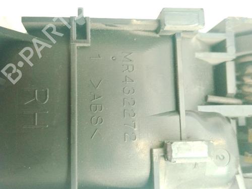 Poignée intérieure avant droite MITSUBISHI PAJERO III Canvas Top (V6_W, V7_W) 3.2 DI-D (V68W, V78W) | BP28350652I14 