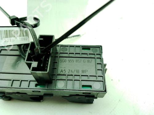 Left front window switch VW POLO VI (AW1, BZ1, AE1) 1.0 TSI | BP38770879I27 - Image 3