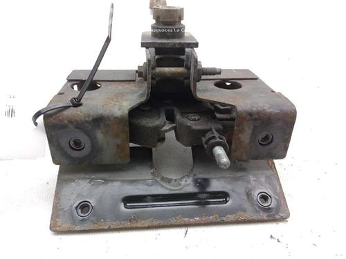 Used Hood lock FORD TRANSIT Van (FA_ _) 2.0 DI (FAE_, FAF_, FAG_) (100 hp) 24001032