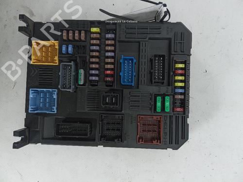 Used Fuse box Fuse box PEUGEOT 5008 II (MC_, MJ_, MR_, M4_) 1.5 BlueHDi 130 (MCYHZJ, MCYHZR, MCYHZX) (131 hp) 24041052 24041052