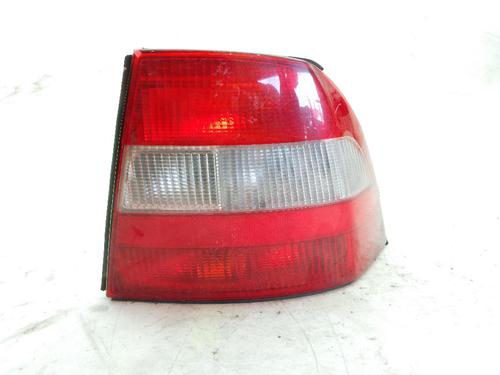 Used Right taillight OPEL VECTRA B (J96) 1.6 i 16V (F19) (100 hp) 25734440