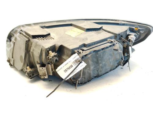 Right headlight VOLVO S40 II (544) 2.0 D | BP30146590C29