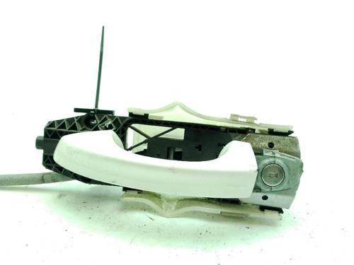 Used Front left exterior door handle Front left exterior door handle 38746428 38746428
