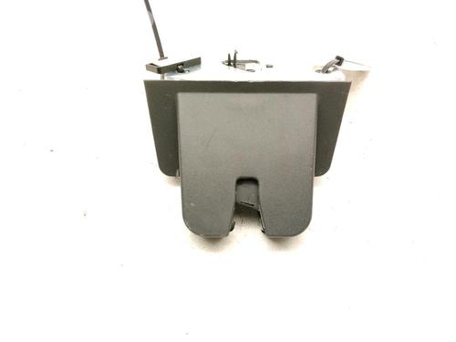 tailgate-lock-seat-arona-kj7-kjp-2017-39198068 main image