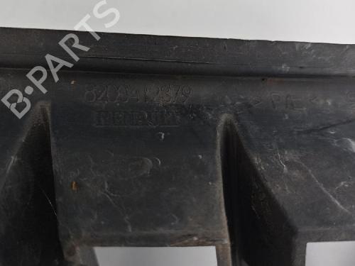 Used Grille RENAULT MEGANE II (BM0/1_, CM0/1_) 1.5 dCi (BM1E, CM1E) (106 hp) 18368513