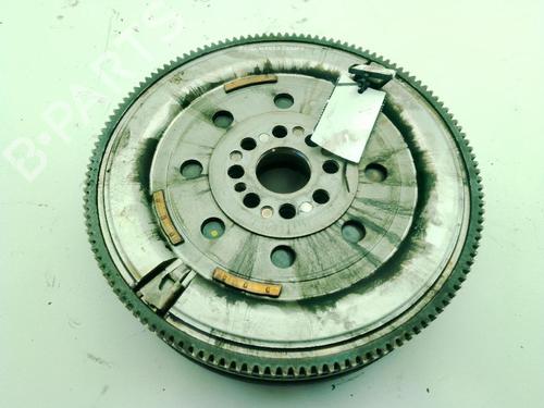 Used Flywheel TOYOTA VERSO (_R2_) 1.6 D4-D (WAR20_) (112 hp) 30146257
