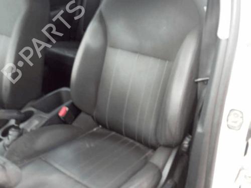 Right headlight CITROËN C4 II (NC_) 1.4 VTi 95 (NC8FP0) | BP31989586C29 