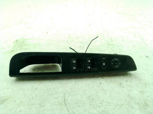 Used Left front window switch Left front window switch KIA CEE'D Hatchback (ED) 1.6 CRDi 90 (90 hp) 26900708 26900708