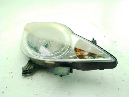 Used Right headlight PEUGEOT 107 (PM_, PN_) 1.0 (68 hp) 28804810
