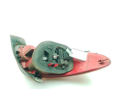 Right taillight PEUGEOT 206 Hatchback (2A/C) 1.4 i | BP31012392C35 