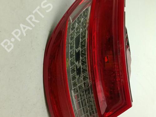 left-taillight-mercedes-benz-c-class-w204-2007-2008-2009-2010-2011-2012-2013-2014-2015-33840606 main image
