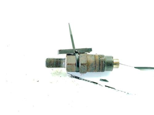 Spreder / Dyse Spreder / Dyse MITSUBISHI L200 (K7_T, K6_T, K5_T) 2.5 TD 4WD (K74T) (99 hp) 35750336 35750336