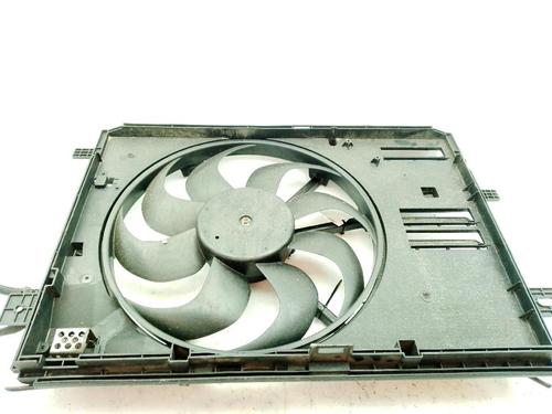 Used Radiator fan Radiator fan PEUGEOT 308 II (LB_, LP_, LW_, LH_, L3_) 2.0 BlueHDi 150 (150 hp) 33811550 33811550