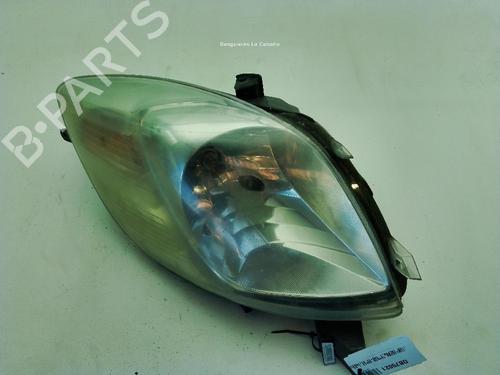 Used Left headlight TOYOTA YARIS (_P9_) 1.4 D-4D (NLP90_, NLP90R) (90 hp) 29498102