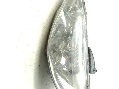 Used Left headlight Left headlight PEUGEOT 206 CC (2D) 2.0 S16 (136 hp) 34363732 34363732