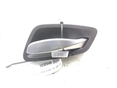 Used Front right interior door handle Front right interior door handle BMW 3 (E90) 320 d (177 hp) 18889979 18889979