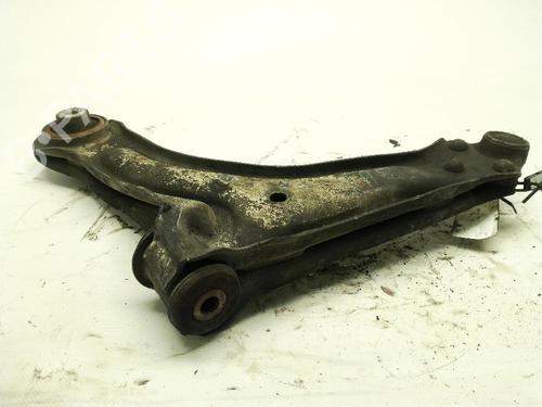 Used Right front suspension arm Right front suspension arm MERCEDES-BENZ VITO Van (W638) 112 CDI 2.2 (638.094) (122 hp) 32132455 32132455