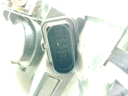Left headlight VW PASSAT B6 (3C2) 2.0 TDI | BP29821850C28