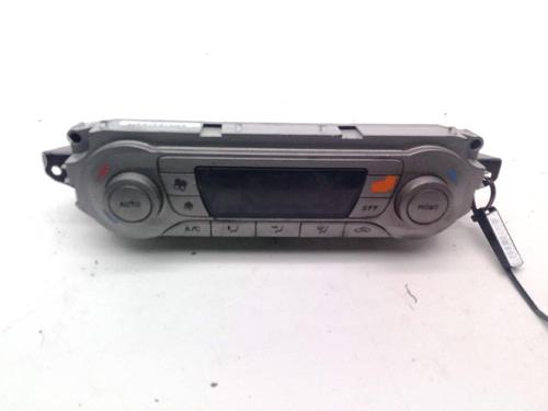 Used Climate control Climate control FORD FOCUS II (DA_, HCP, DP) [2004-2013] 26233135 26233135