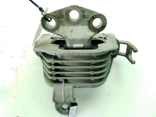 Used Engine mount OPEL ZAFIRA TOURER C (P12) 1.6 CDTI (75) (120 hp) 30477036