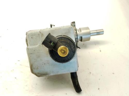 Used Brake master cylinder RENAULT MASTER II Van (FD) 2.5 dCi (120 hp) 26018603