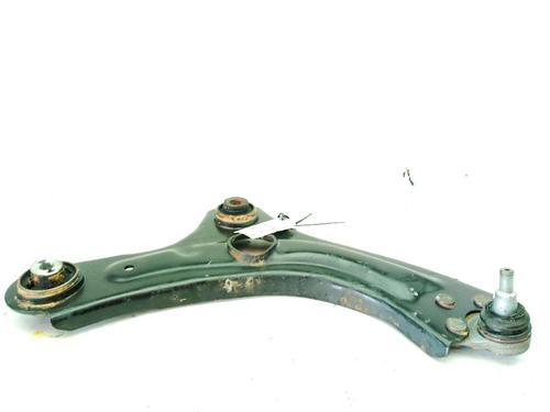right-front-suspension-arm-renault-clio-v-b7_-2019-38589479 main image
