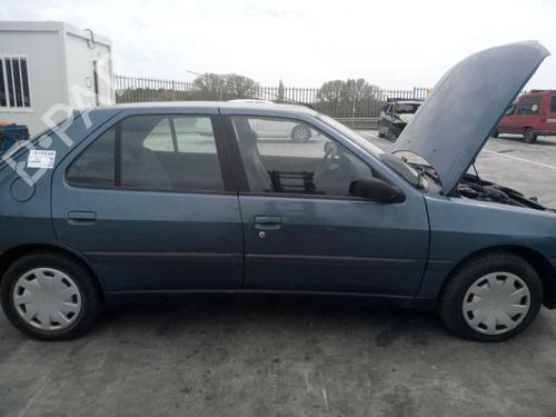 Headlight switch PEUGEOT 306 Hatchback (7A, 7C, N3, N5) 1.8 | BP18372371I24 