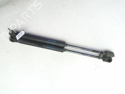 Used Tailgate lift support PEUGEOT 407 (6D_) 2.0 HDi 135 (6DRHRH, 6DRHRE, 6DRHRG, 6DRHRJ) (136 hp) 19040929