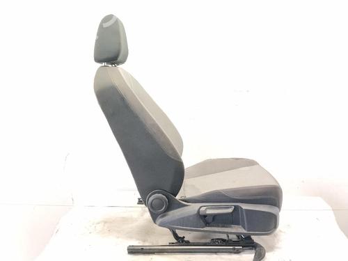 Right front seat SEAT LEON (KL1, KLG) 1.5 TSI | BP39399283C16 - Image 2