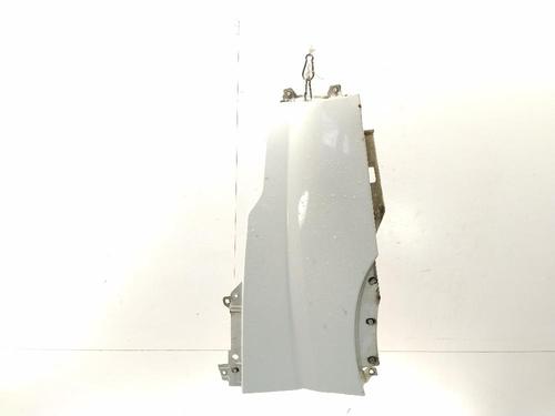 Used Right front fenders Right front fenders IVECO DAILY VI Van 33S14, 35S14, 35C14, 42S14 (136 hp) 40121755 40121755