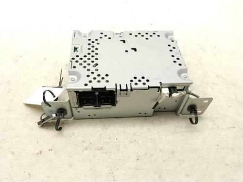 Used Radio Radio 37019261 37019261