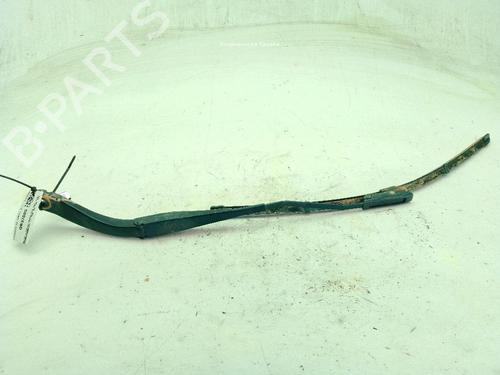 Used Front windshield wiper arm Front windshield wiper arm DACIA SANDERO II TCe 90 (B8M1, B8MA, B8AC) (90 hp) 27450845 27450845
