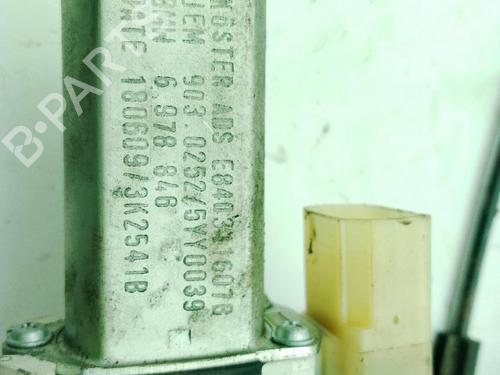 Front right window mechanism BMW 1 (E81) 118 d | BP30747021C23