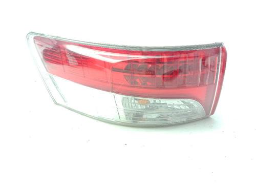 Used Left taillight TOYOTA AVENSIS Saloon (_T27_) 2.0 D-4D (ADT270_, ADT270R) (126 hp) 32132412