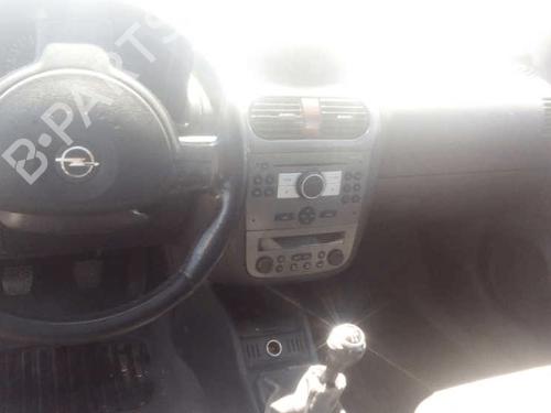 Brugte OPEL CORSA C (X01)  1.2 Twinport (F08, F68)  4644222
