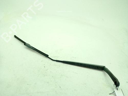 Front windshield wiper arm NISSAN QASHQAI I (J10, NJ10) 1.6 dCi BP29151493C143