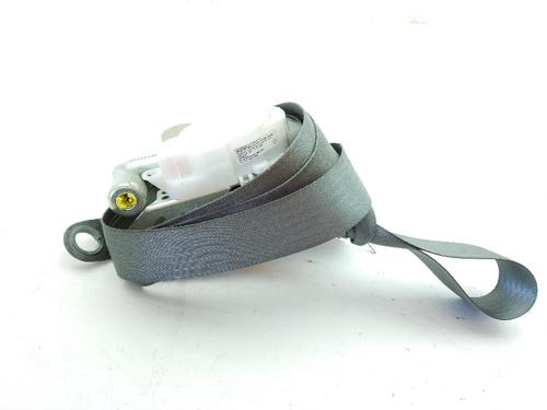 front-right-seatbelt-toyota-prius-_w3_-2008-2009-2010-2011-2012-2013-2014-2015-2016-24002748 main image