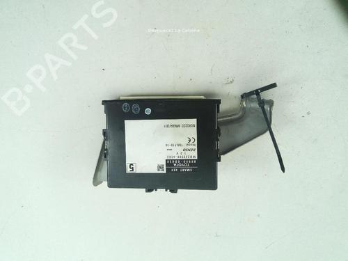 Used Electronic module TOYOTA YARIS (_P13_) 1.5 Hybrid (NHP130_, NHP130) (101 hp) 18360740