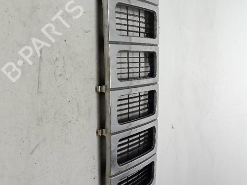 Used Grille Grille JEEP GRAND CHEROKEE I (ZJ, ZG) 2.5 TD 4x4 (Z) (115 hp) 33688656 33688656