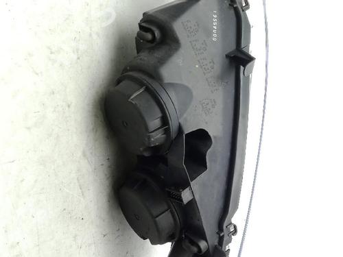 Right headlight PEUGEOT 307 SW (3H) 2.0 HDI 110 | BP32402729C29