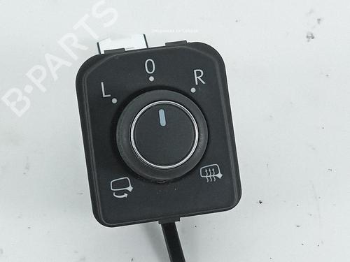 mirror-switch-cupra-formentor-km7-kmp-14-e-hybrid-3g0959565c-2020-18375600 main image