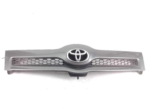 Used Grille TOYOTA COROLLA Verso (ZER_, ZZE12_, R1_) 1.8 (ZNR11_, ZNR11R) (129 hp) 18861978