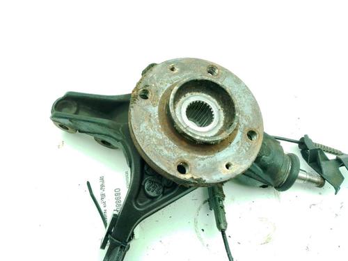 Used Right front steering knuckle PEUGEOT 5008 (0U_, 0E_) 1.6 HDi (112 hp) 32132382