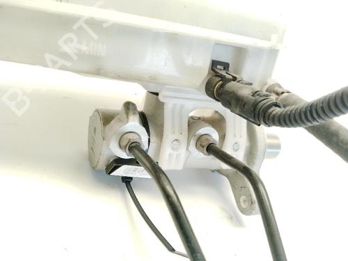 Brake master cylinder FIAT DUCATO Van (250_) 150 Multijet 2,3 D | BP29269331M77