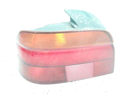 Used Left taillight BMW 5 (E39) 520 i (150 hp) 25046262